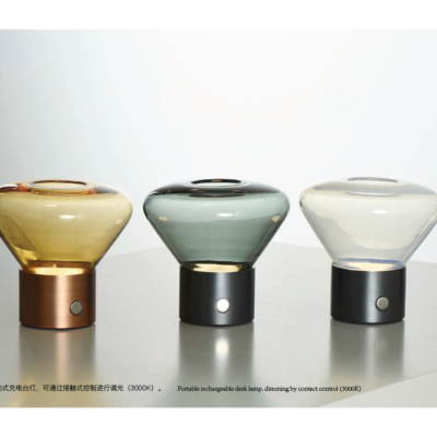 Nordic Luxury LED Table Lamp Modern Glass Bottle Art Wood Base Electric Power Energy Saving Light Source Living Room Decoration